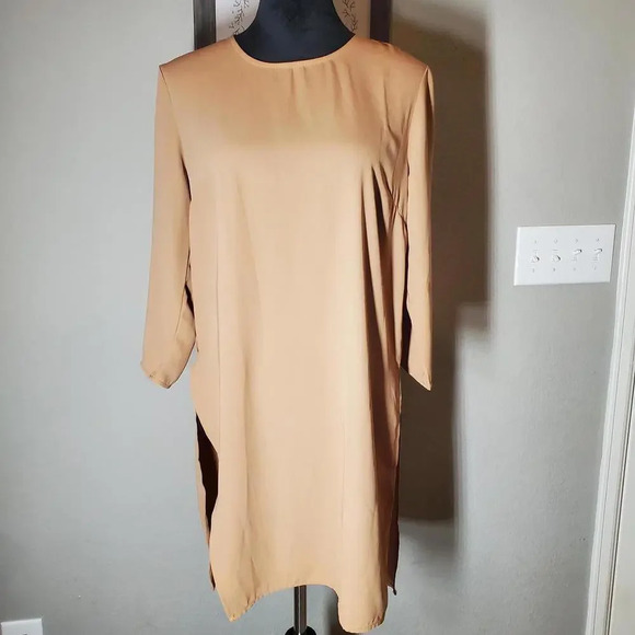 Forever 21 Tan Tunic 3/4 Sleeve Blouse Size Medium - Picture 1 of 8